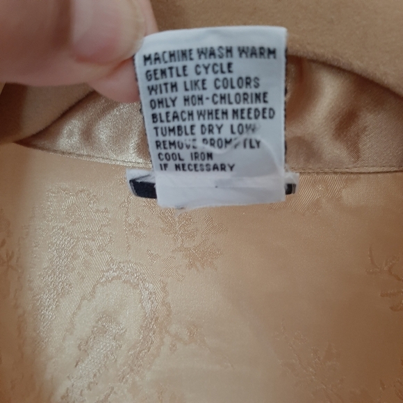 EUC MORGAN TAYLOR INTIMATES PAJAMA TOP - Picture 7 of 7